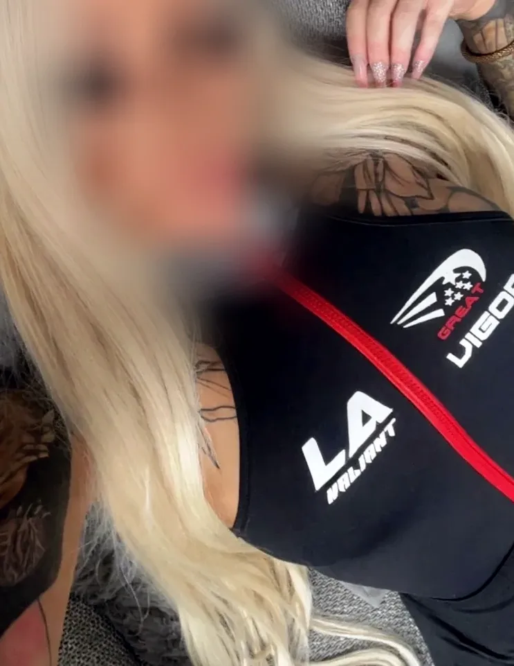 Carina, 26