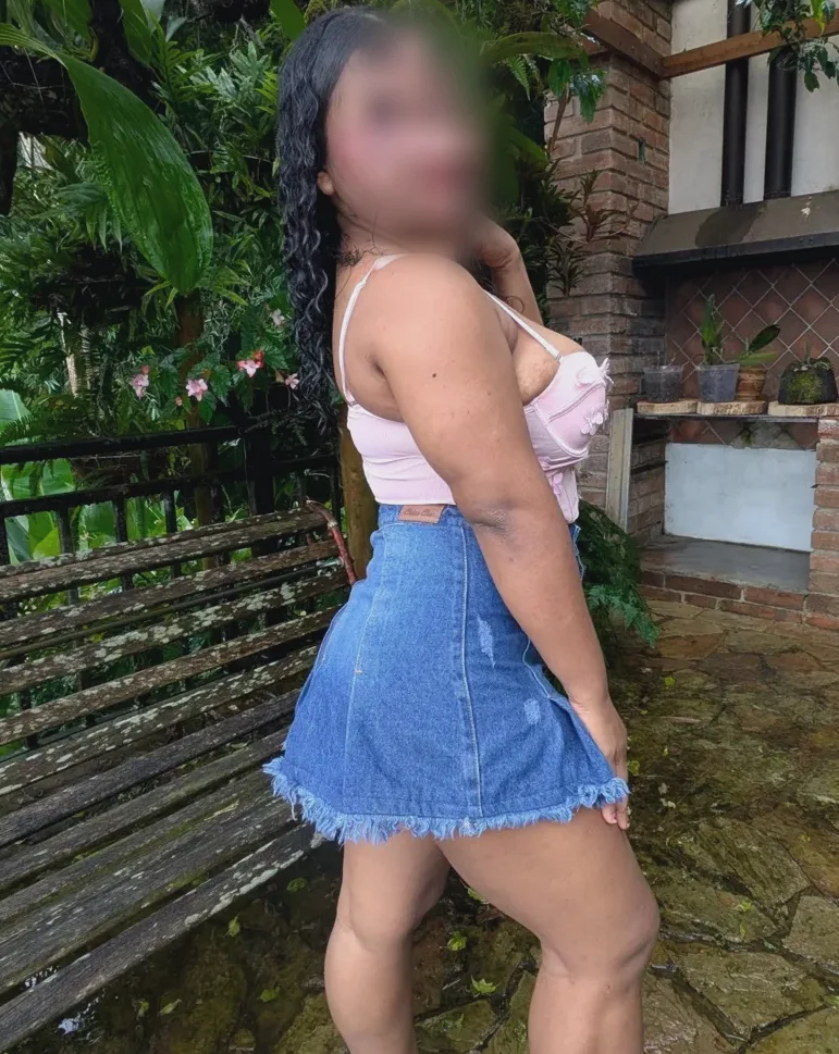 Jovana, 22