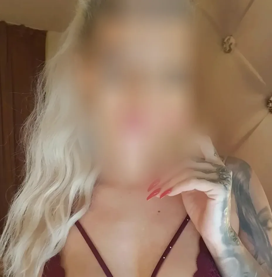 Melanie, 30