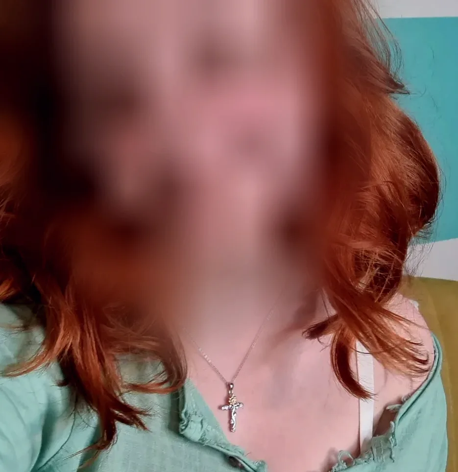 Michaela, 23