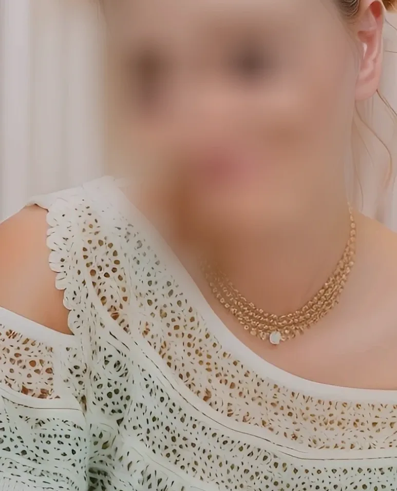 Patricia, 21