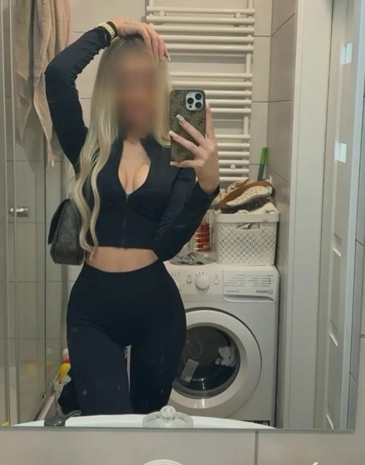 Valentina, 20